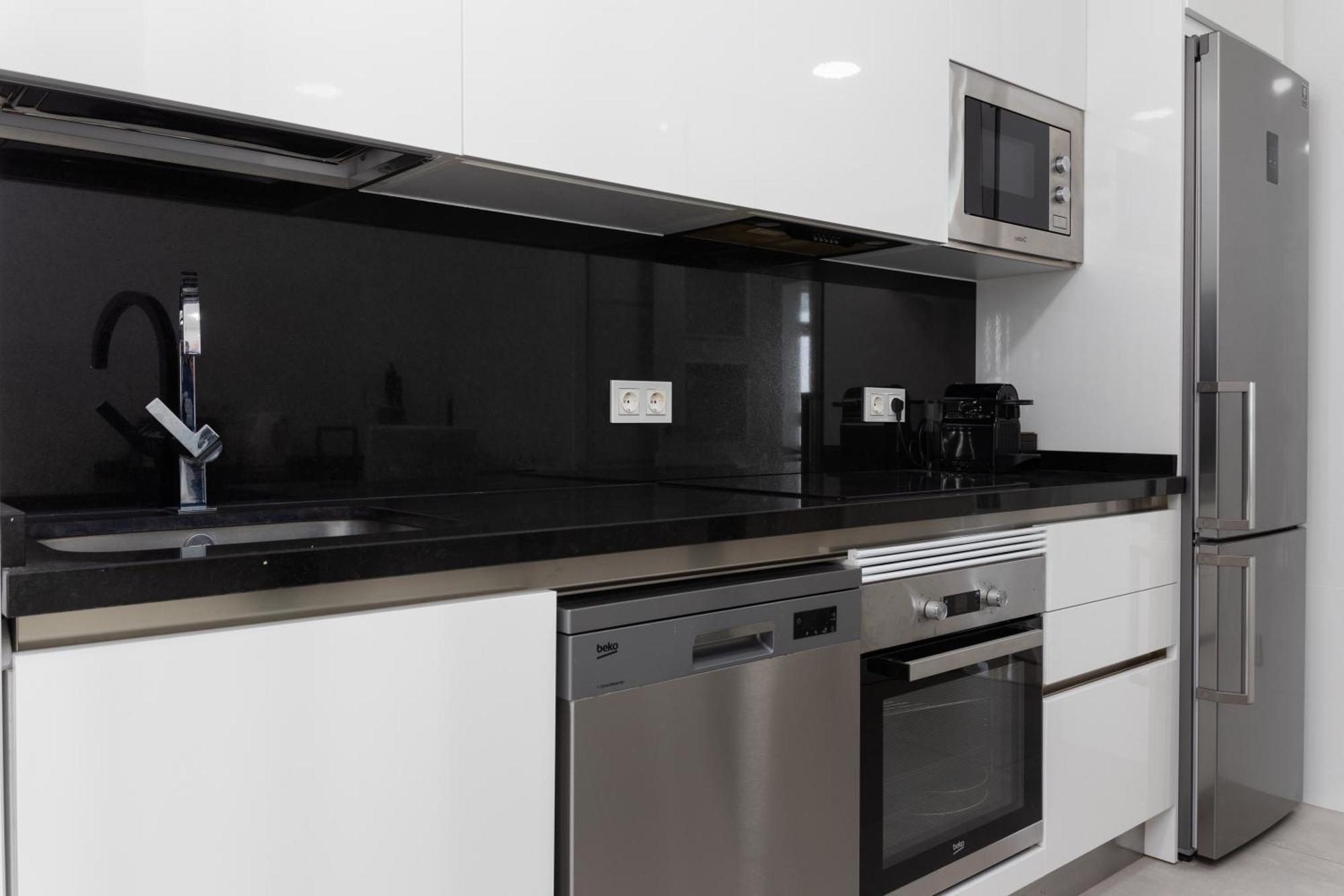 Mtr - Temporary Rent Moderno 2 Av Del Mar Apartment Marbella